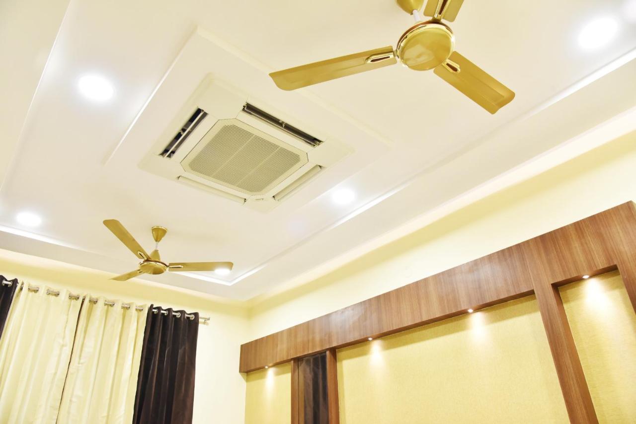 Hotel Amritsar International 2 Min Walk From Amritsar Bus Stand Екстериор снимка