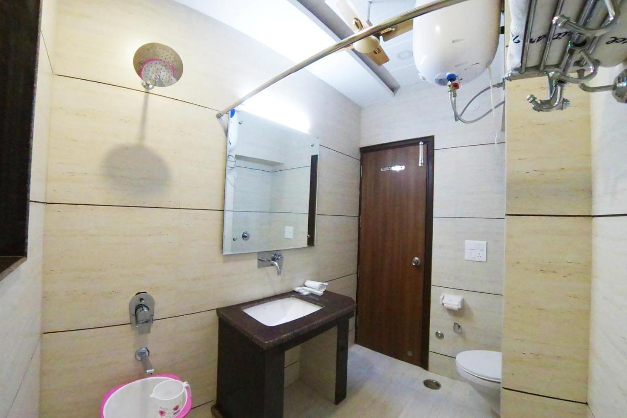 Hotel Amritsar International 2 Min Walk From Amritsar Bus Stand Екстериор снимка