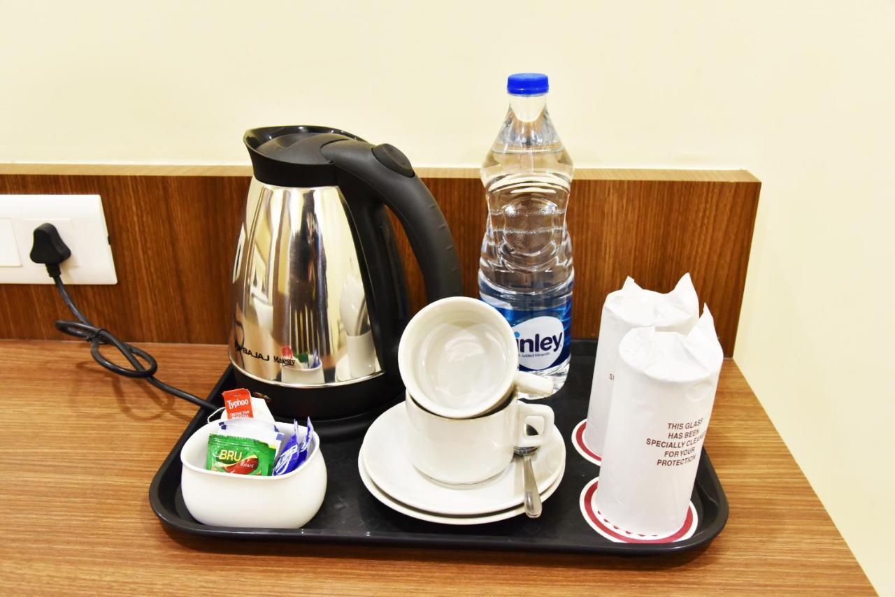 Hotel Amritsar International 2 Min Walk From Amritsar Bus Stand Екстериор снимка