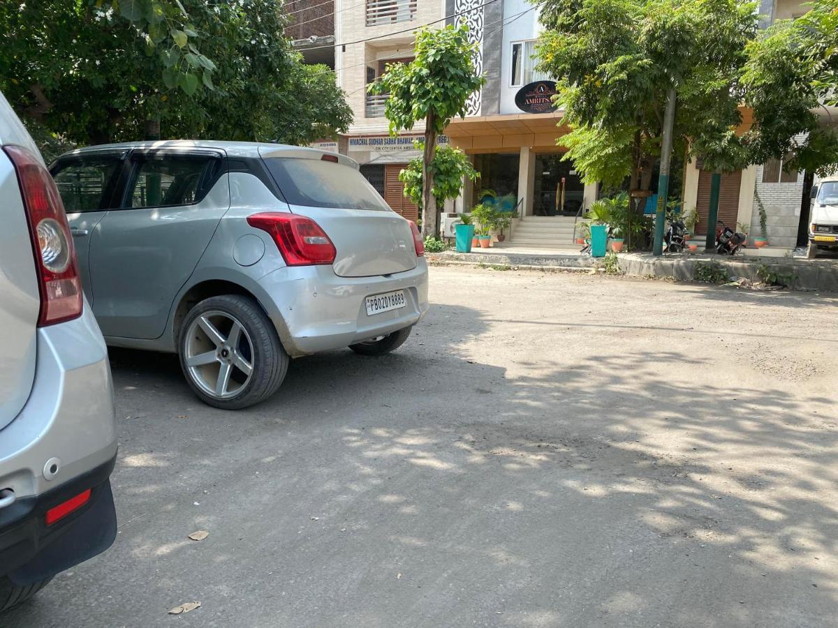 Hotel Amritsar International 2 Min Walk From Amritsar Bus Stand Екстериор снимка