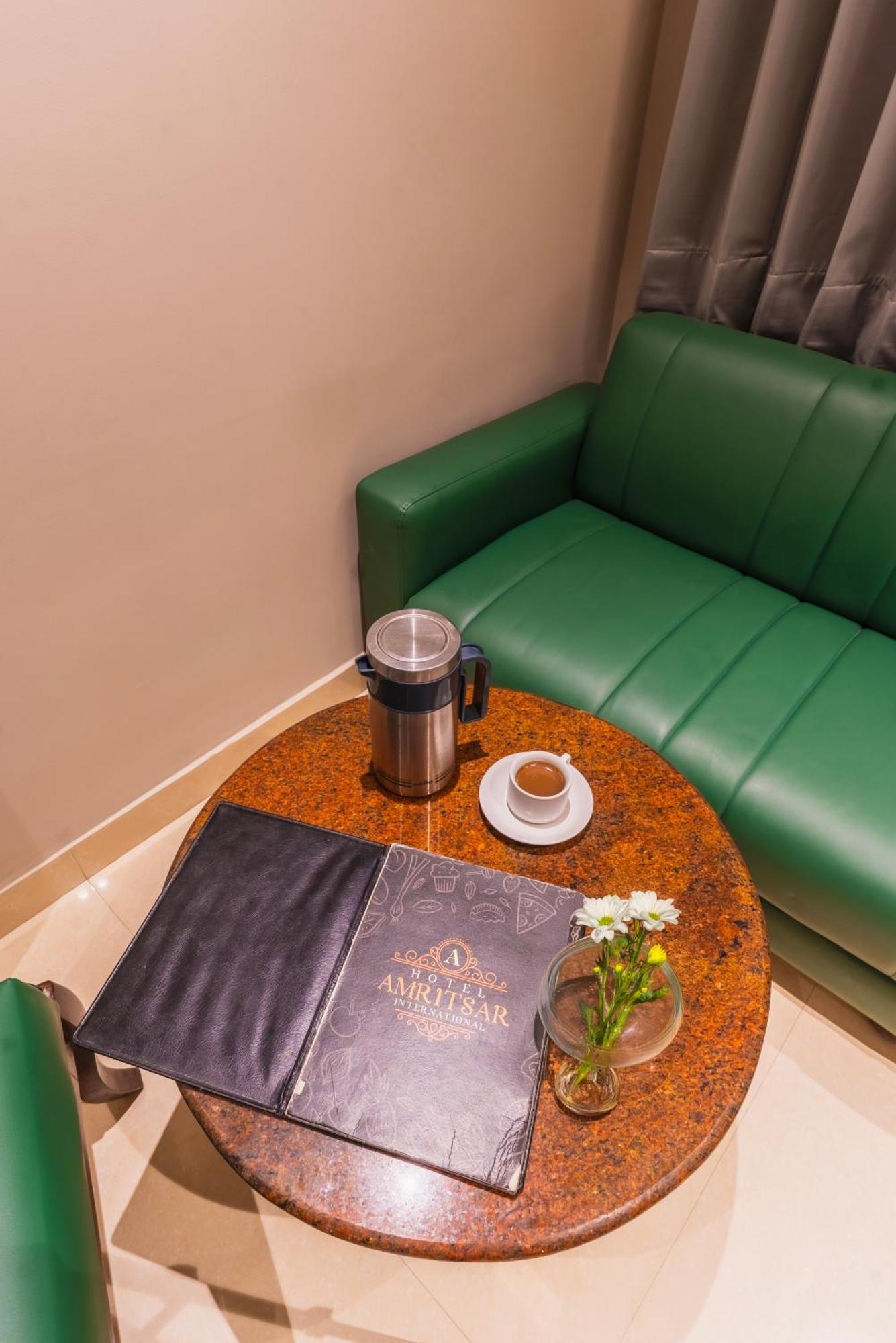 Hotel Amritsar International 2 Min Walk From Amritsar Bus Stand Екстериор снимка